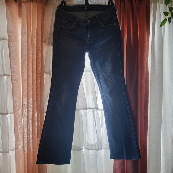 Seven For All Mankind low rise flared leg "A Pocket" jeans - Picture 11 of 11